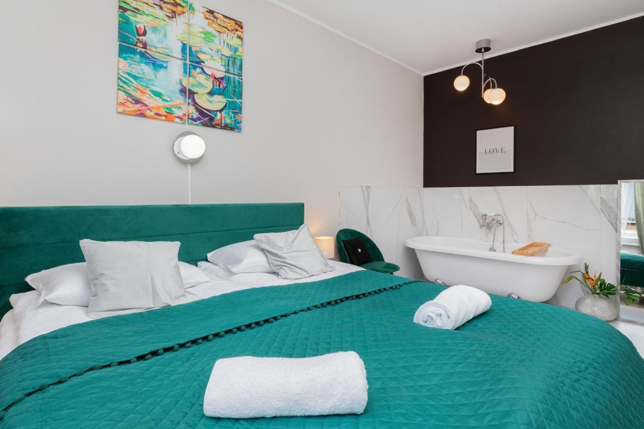 Przestronne 2 Oddzielne Sypialnie Caly Apartament W Spokojnej Dzielnicy Borkowo  Zewnętrze zdjęcie