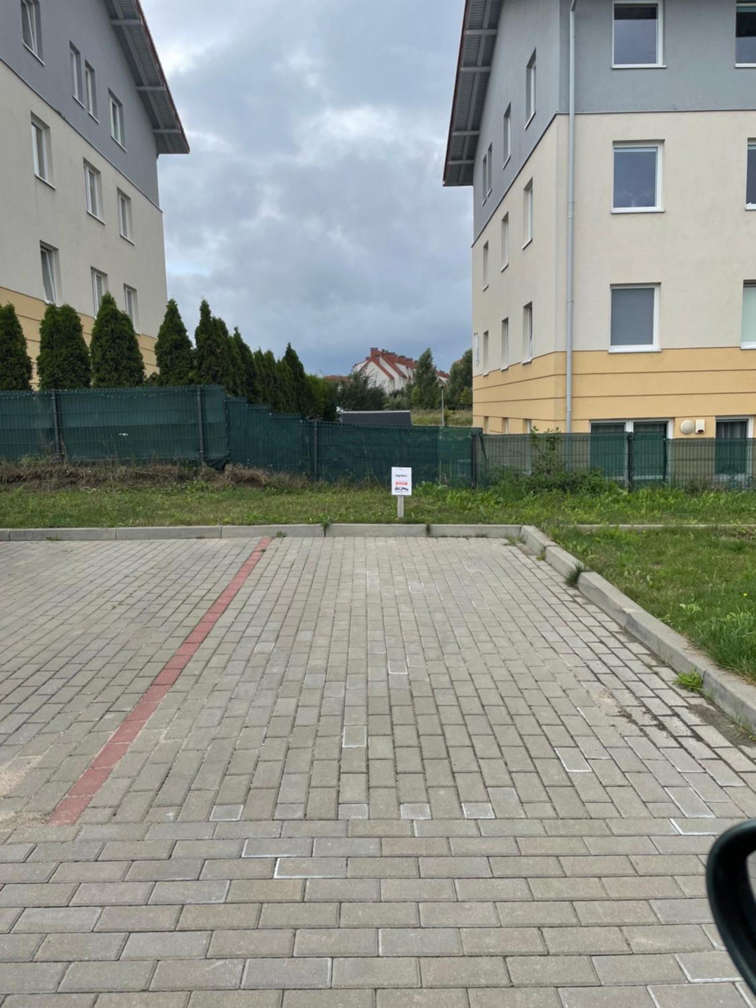 Przestronne 2 Oddzielne Sypialnie Caly Apartament W Spokojnej Dzielnicy Borkowo  Zewnętrze zdjęcie